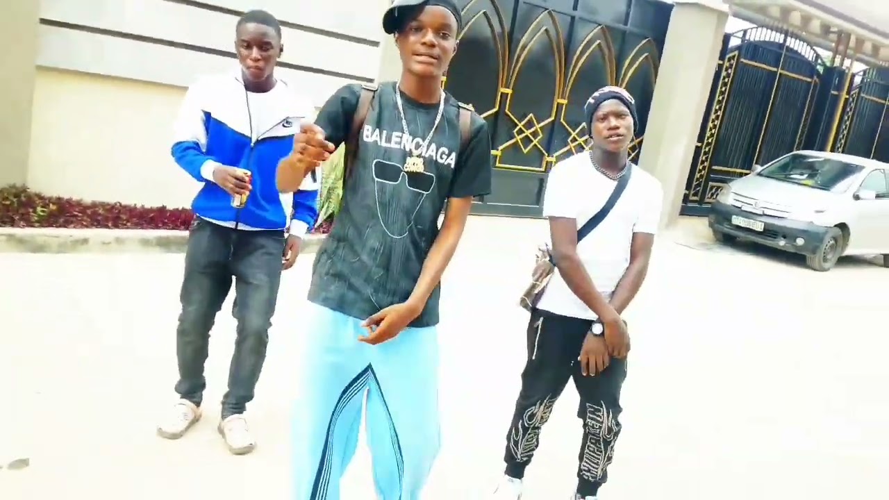 Bīgg Mēc Zēr 37 (Nouveau riche) feat Bj central