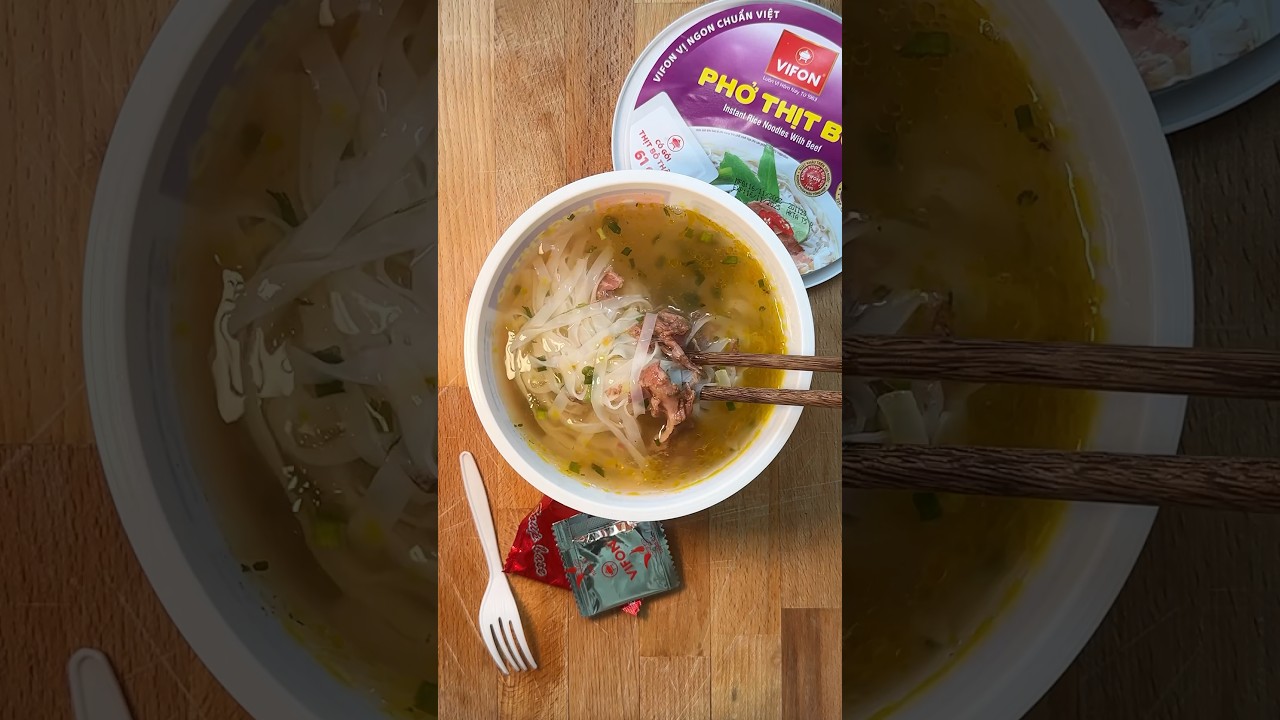 trying the BEST instant beef noodle pho🍜 #cooking #food #noodles #spicy
