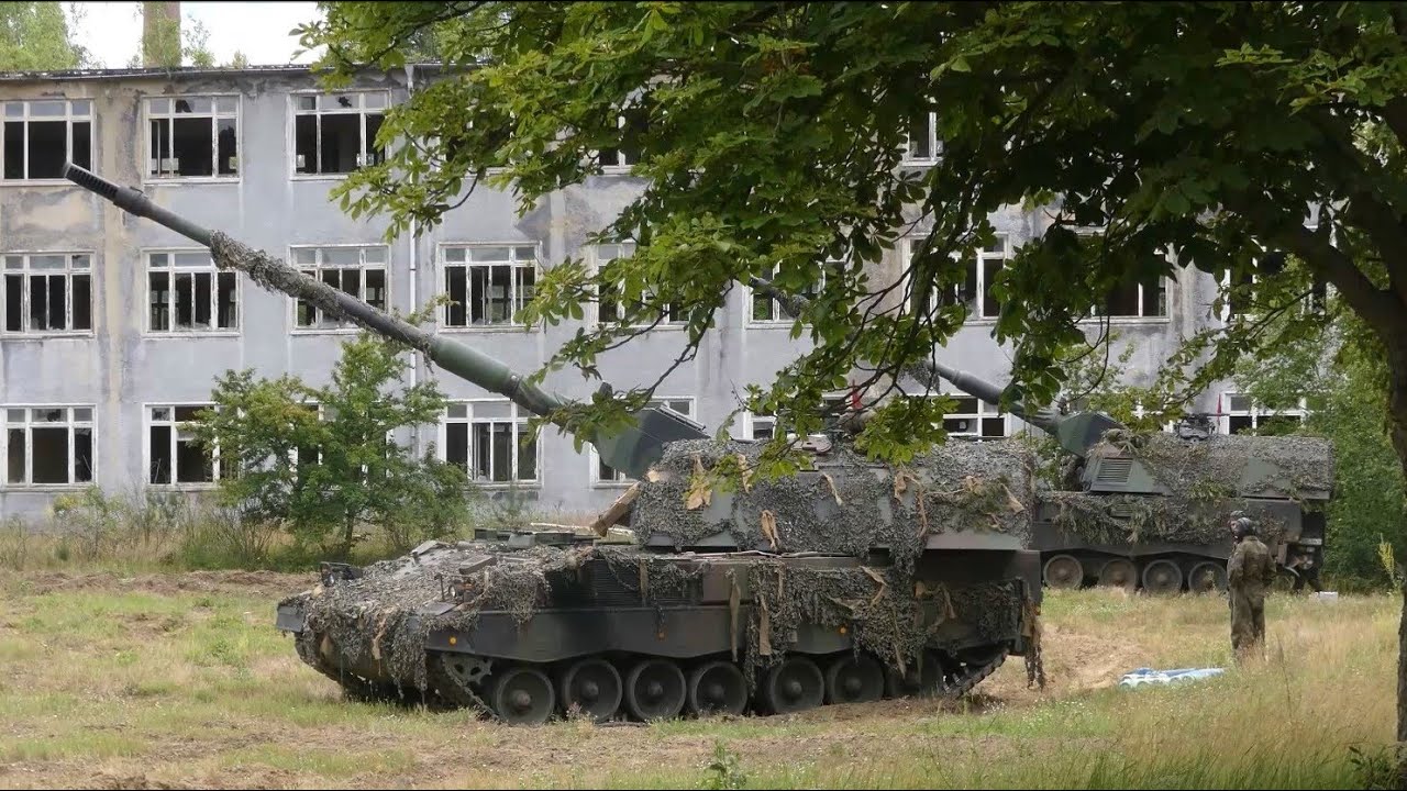 PzH 2000 ArtBtl 295 Gefechtsschie&szlig;en Tr&Uuml;bPl Altengrabow