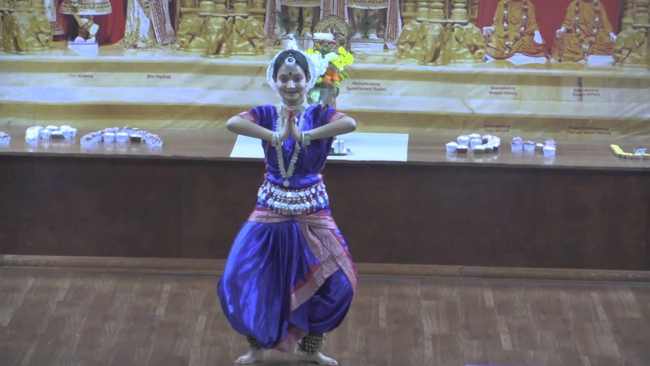 Guru Swaminarayan Vandana-Performed by Sagnika Mukherjee,at Swaminarayan Temple,U.S.A.