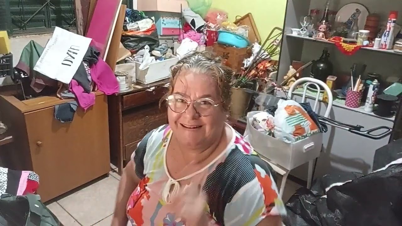Flores de plástico vamos aprender 🌹🌹🌹🌹🌹🌹🌹