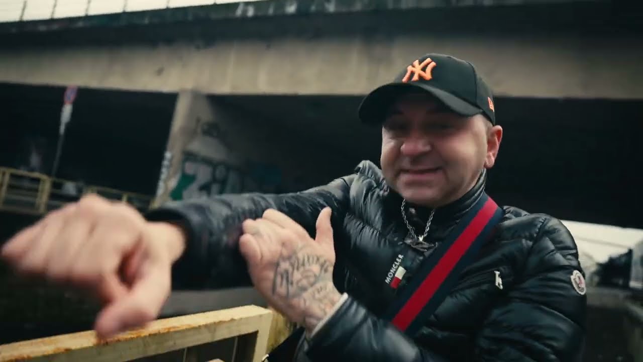 GiubeL   Non me ne frega un caxxo 