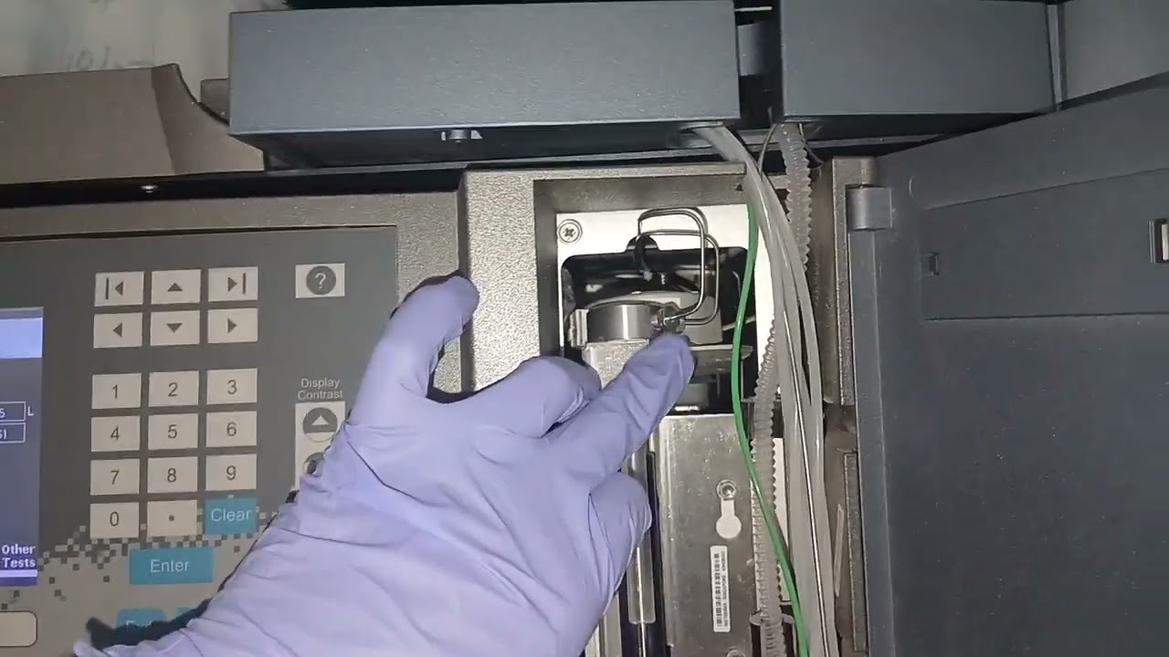 Waters HPLC system  Initialization tutorial, seal wash, needle wash, and wet prime 