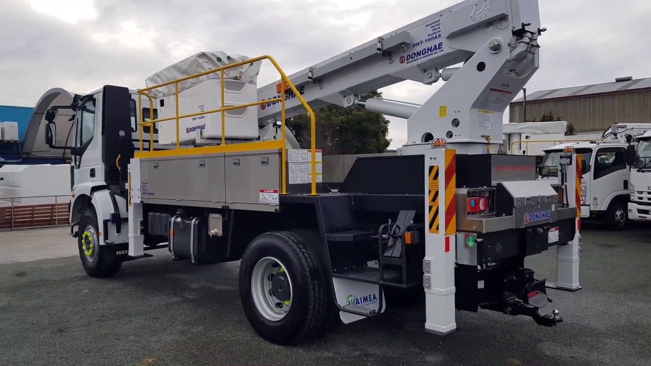 Donghae DHT160AS / Iveco ML150 4x4 Bucket Truck