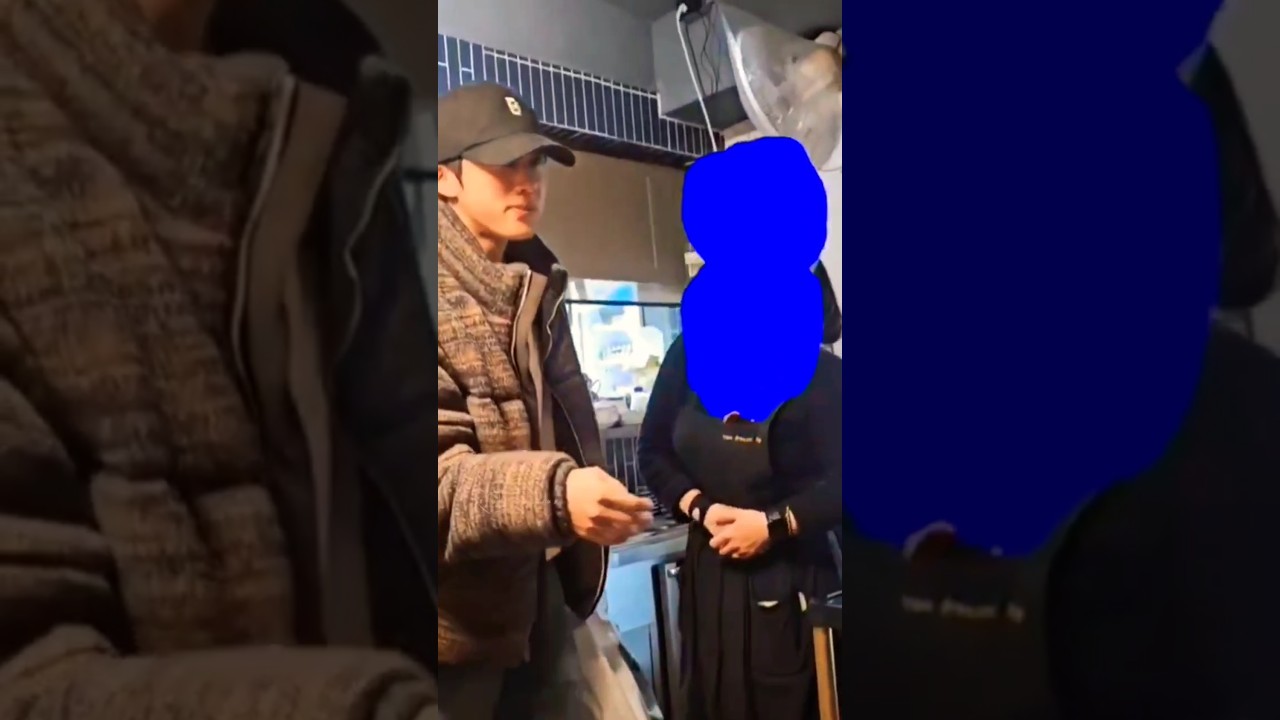 Ким Сокджин замечен в ресторане сырой рыбы в Сеуле. #bts #jin