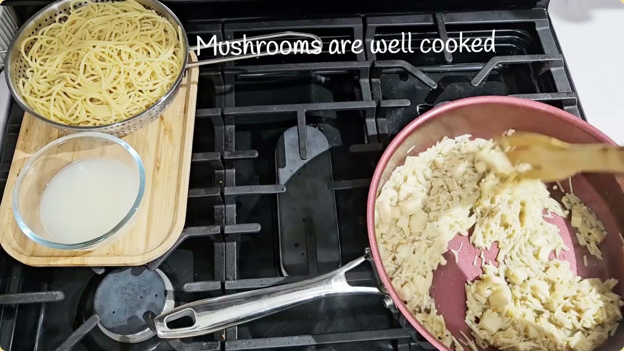 Spaghetti #pesto  #pasta  #weekend #dinner #vegeterianrecipe