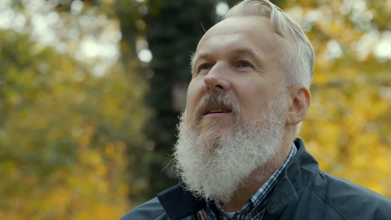 Cmentarz Żydowski w Oświęcimiu prezentuje dr Artur Szyndler