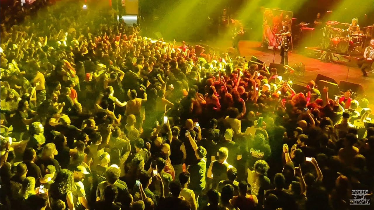 DESTRUCTION "Curse the Gods" / 17-01-26 Teatro Caupolican, Santiago de CHILE