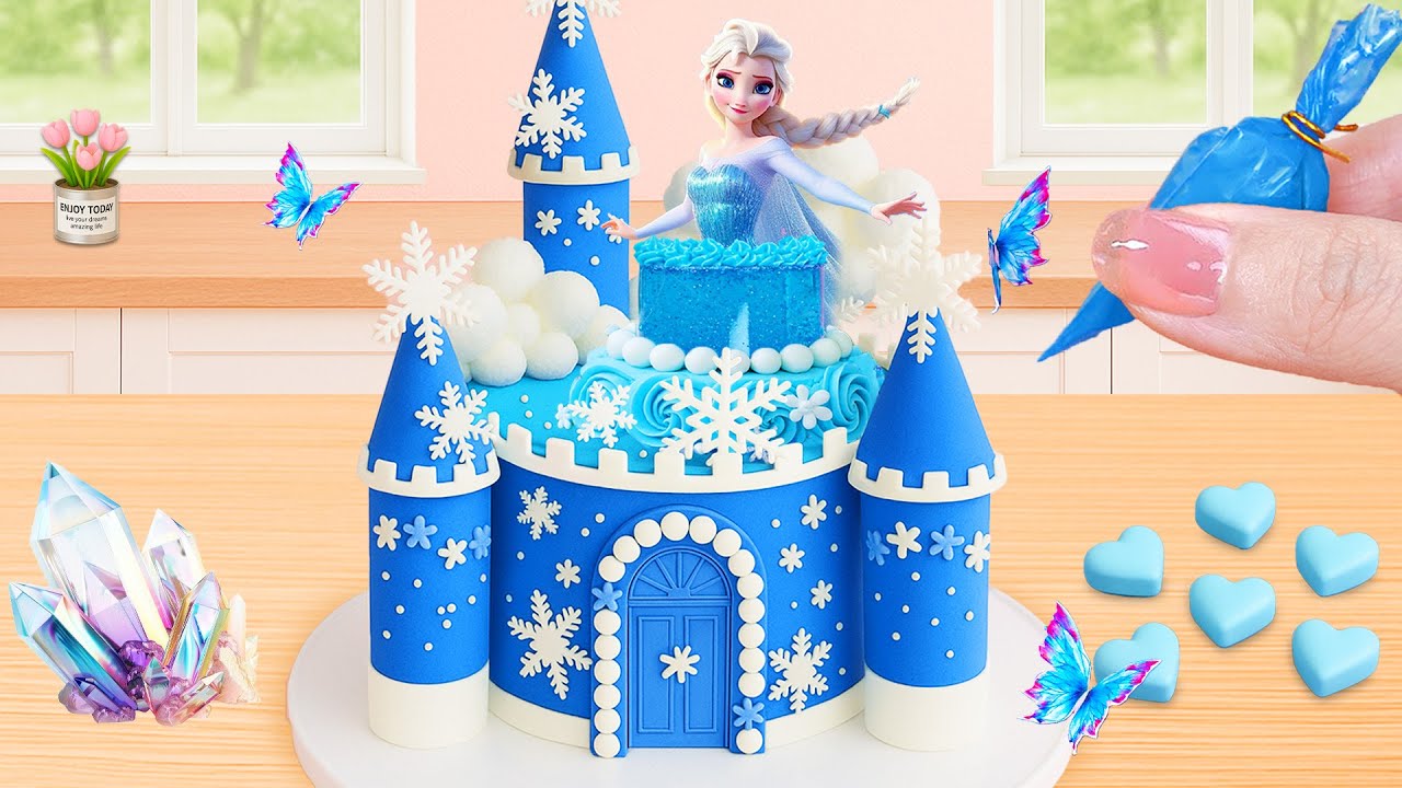 Elsa Castle Princess Cake 🏰❄️ | Frozen Snowflake Cake Decorating Challenge | Lily Little Cake