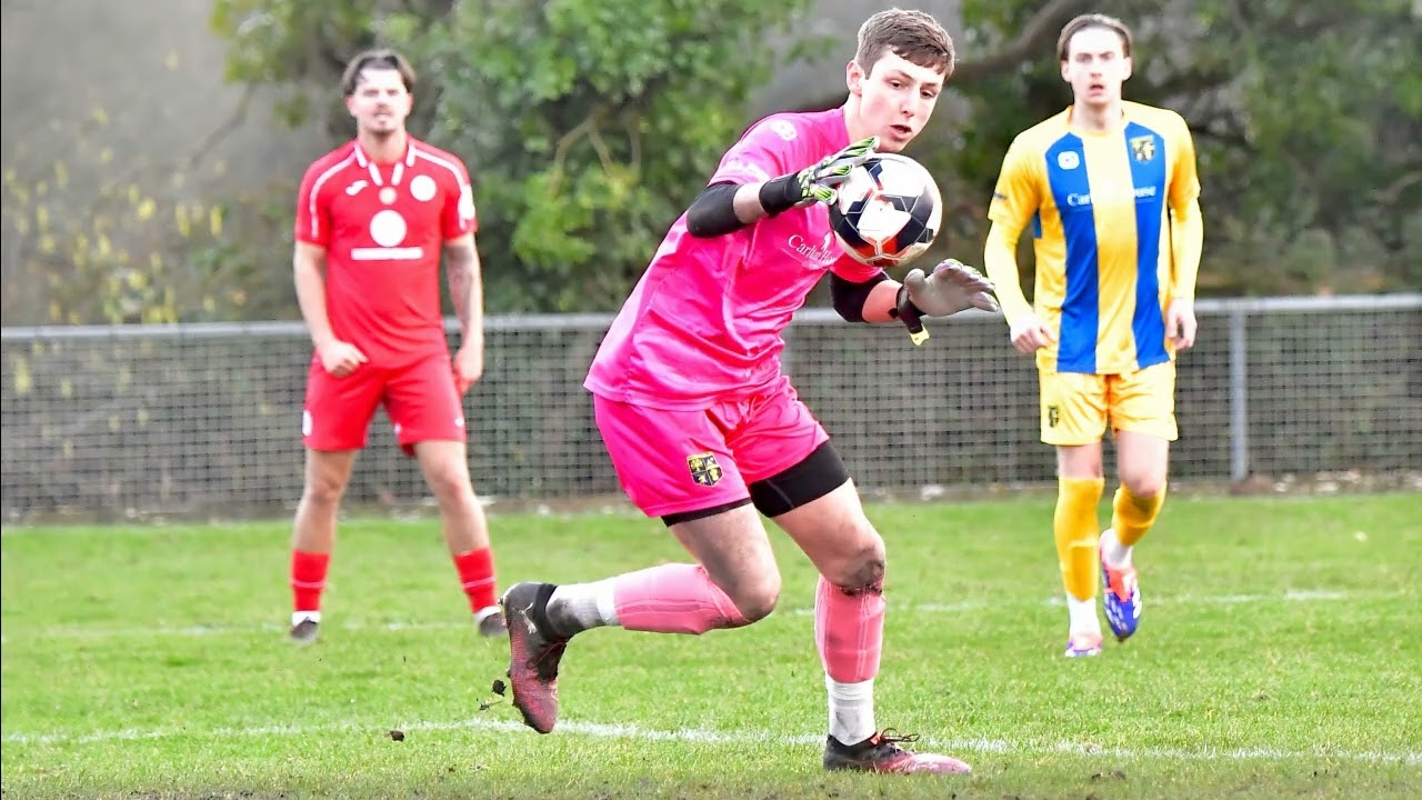 New Milton Town vs Bournemouth Poppies Wessex Premier Football League