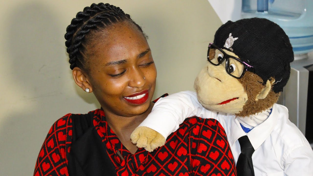Nahurumia wanaume sana.  #ventriloquism #kenyan