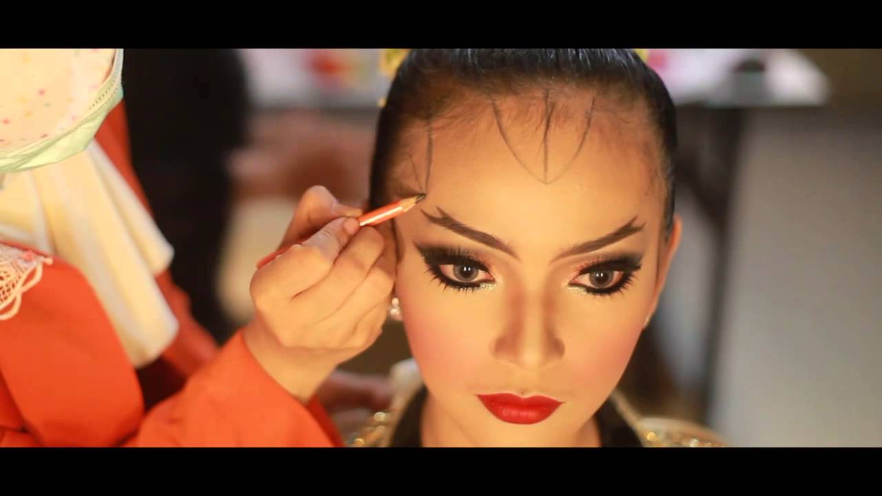 The Cultural Touch by Aas Riyanti