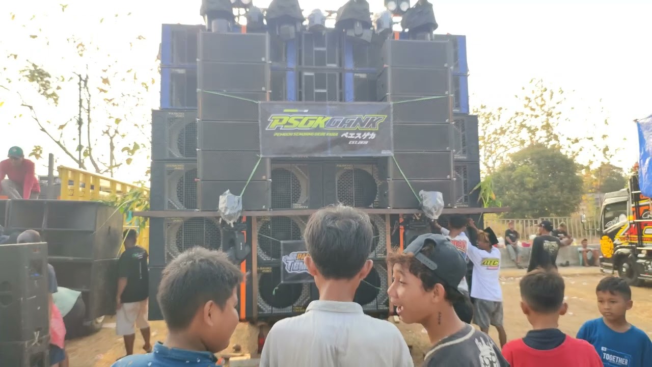faskho sengok cek sound putar DJ bongkar nulup nulup bosqu dilapangan ngampelrejo Tuban