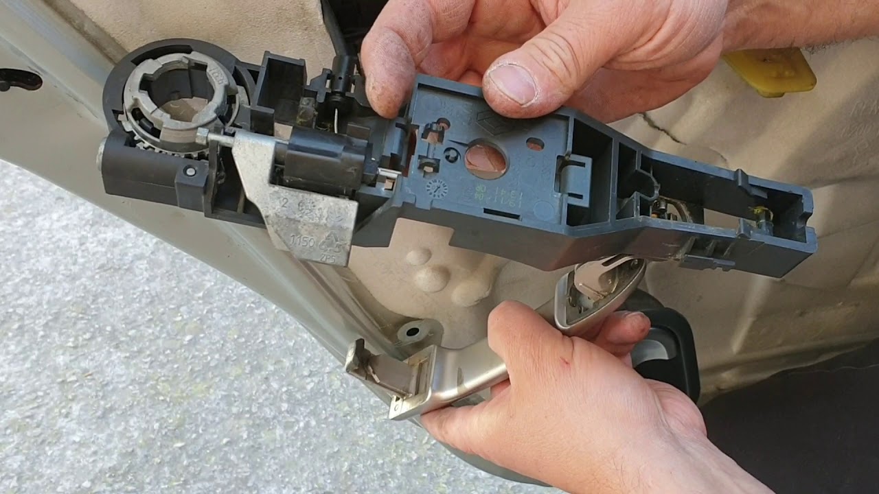 Cambiar maneta puerta Renault Modus