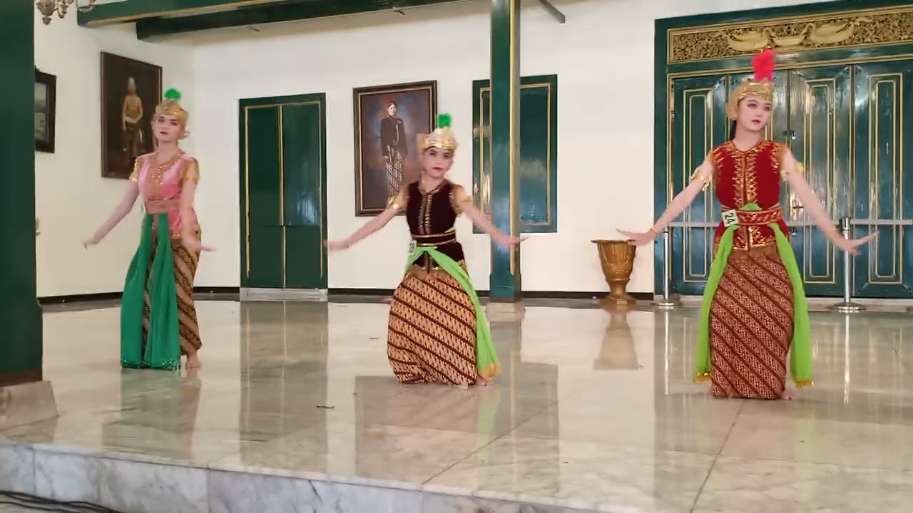 Tari Golek Sri Rejeki || Soeryo Soemirat || by UniQ Kusuma