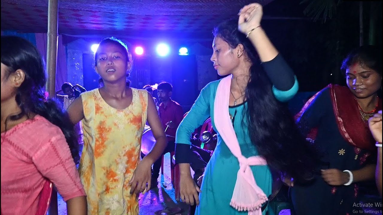 তুমি বন্ধু কালা পাখি আমি যেন কী || Tumi bondhu kala pakhi || Shada Shada Kala Kala ||