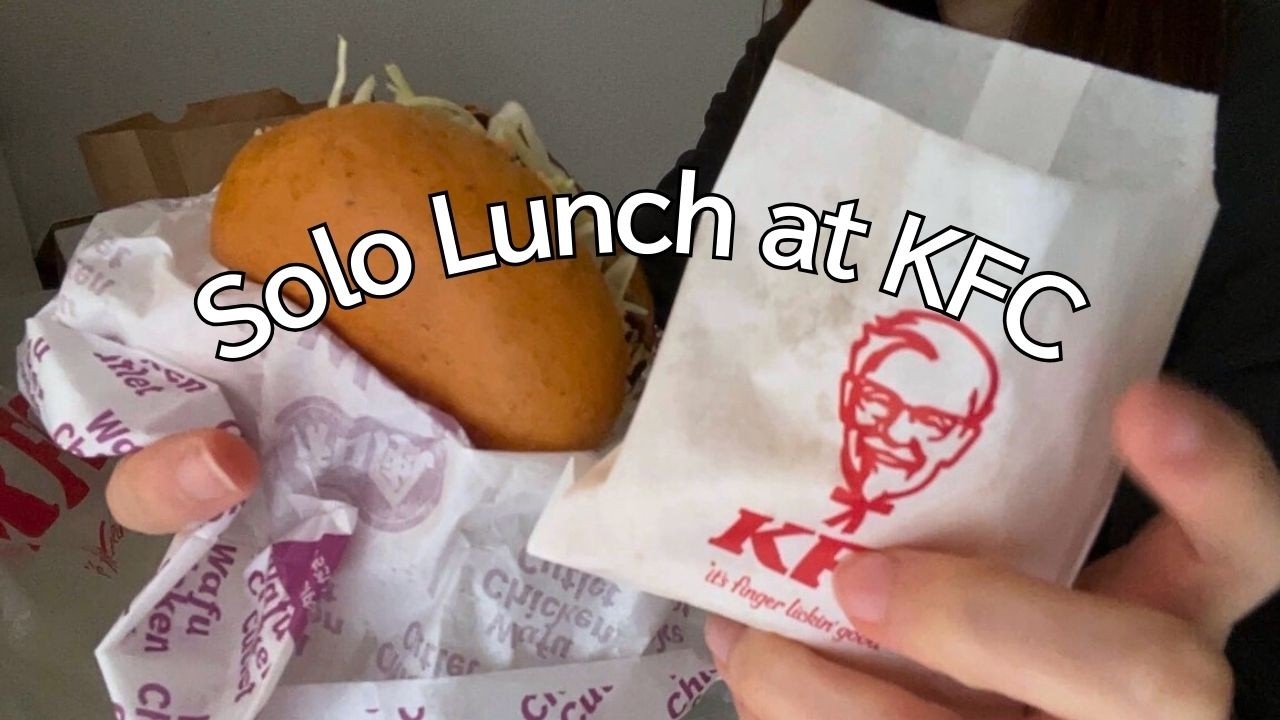 Solo Lunch at KFC in Japan: A $4 Meal That’s Better Than Homemade? 🍟😋