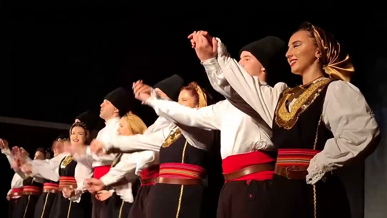 Odrzan prvi od dva najavljena godisnja koncerta FA Razigrano kolo   10 12 2024