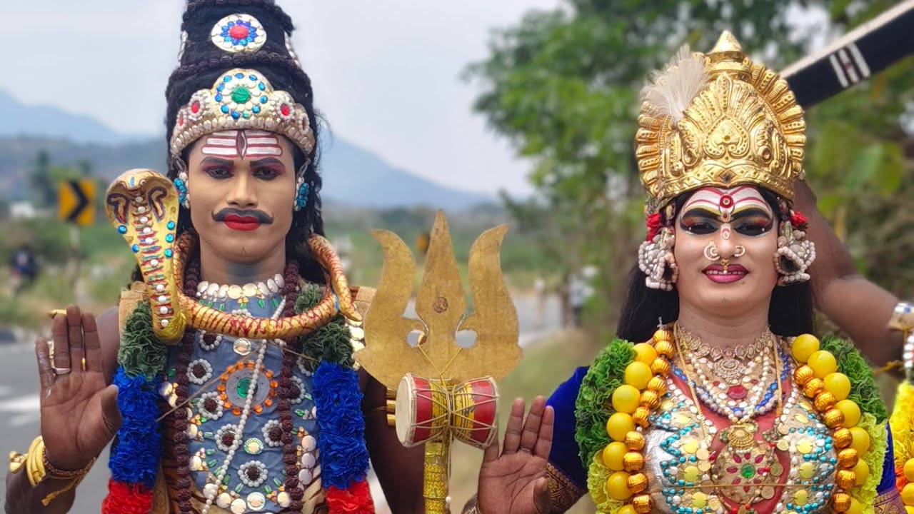 ஸ்ரீ வேலன் கிராமிய கலை குழு சிவன் சக்தி பக்தி நடனம் 🙏🙏🙏 #அம்மன் #God dance #amman