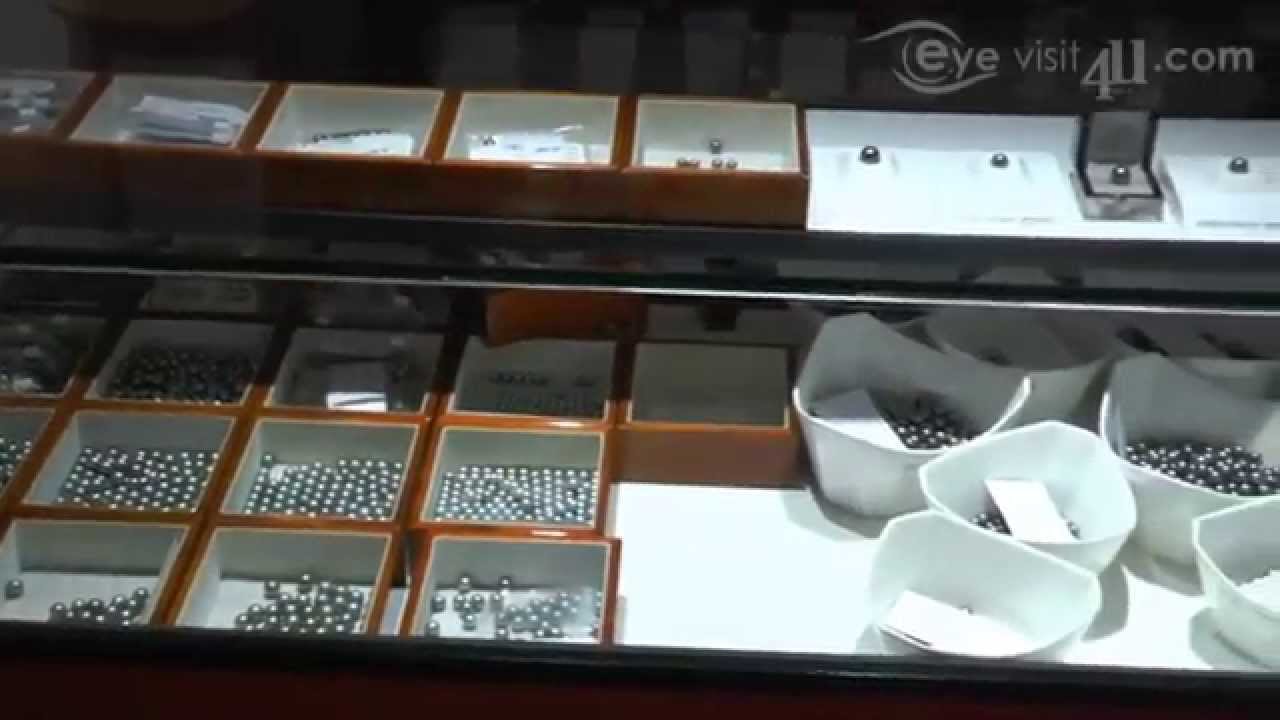 Tahiti Pearl Market Tahiti - Select the pearls and settings of your choice