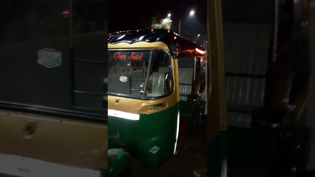 BAJAJ AUTO RIKSHAWA