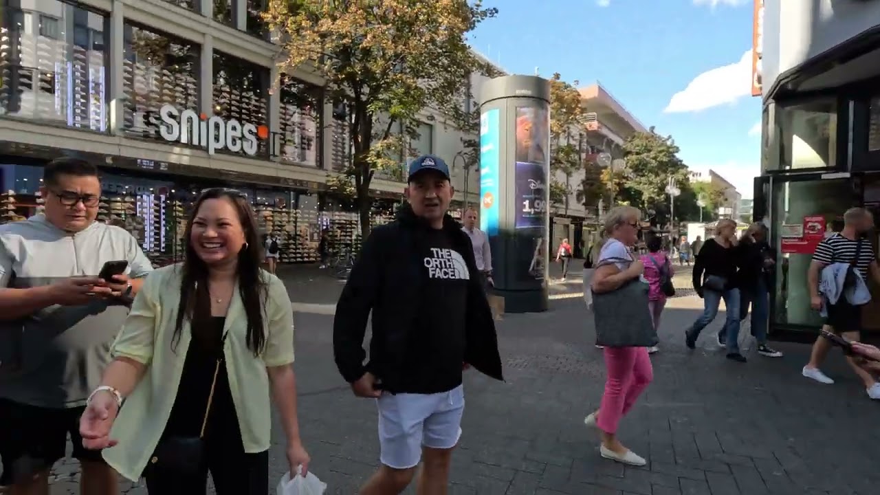 Just walking Around The City of Cologne Germany.       beverlyquilaton *wild 🍓