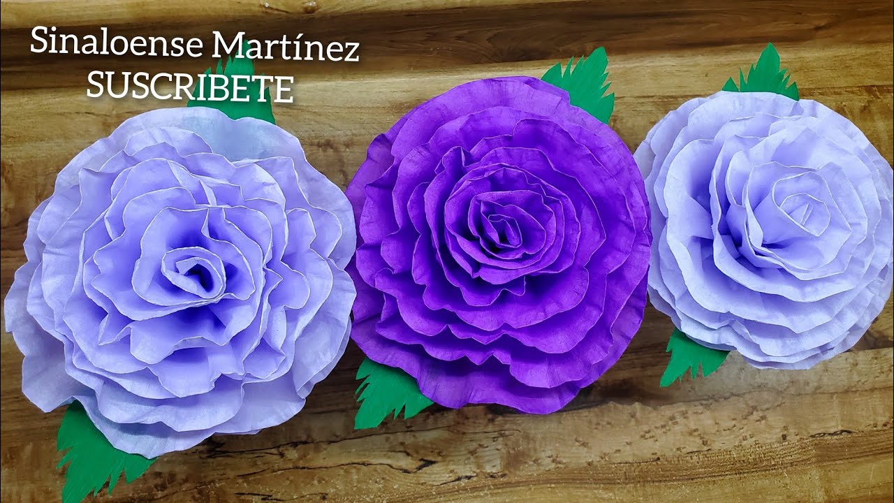 Así hago éstas flores de papel crepe es muy fácil y rápido con esta técnica. 
