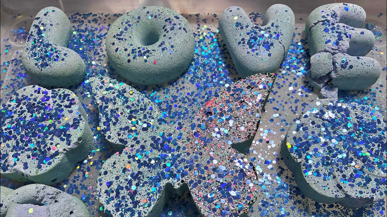 【Chalk ASMR】Ice Blue Reformed Gym Chalk Crushing Sound🧊| Oddly Satisfying | Relaxing 