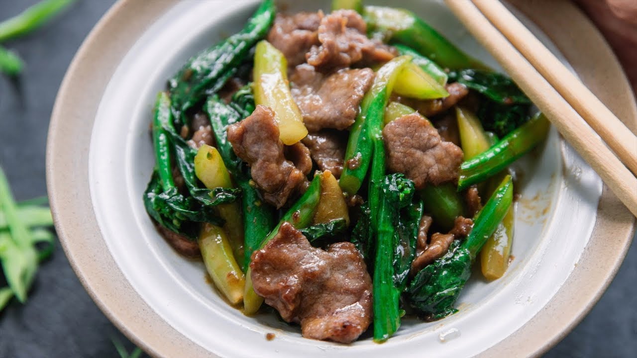 Oyster Beef with Chinese Broccoli
