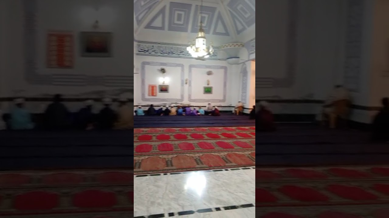 Beautiful architecture inside Mosque