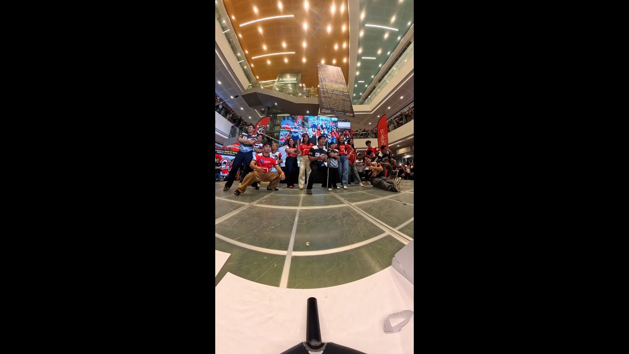 UNANG MALL TOUR NG MGA TROPA