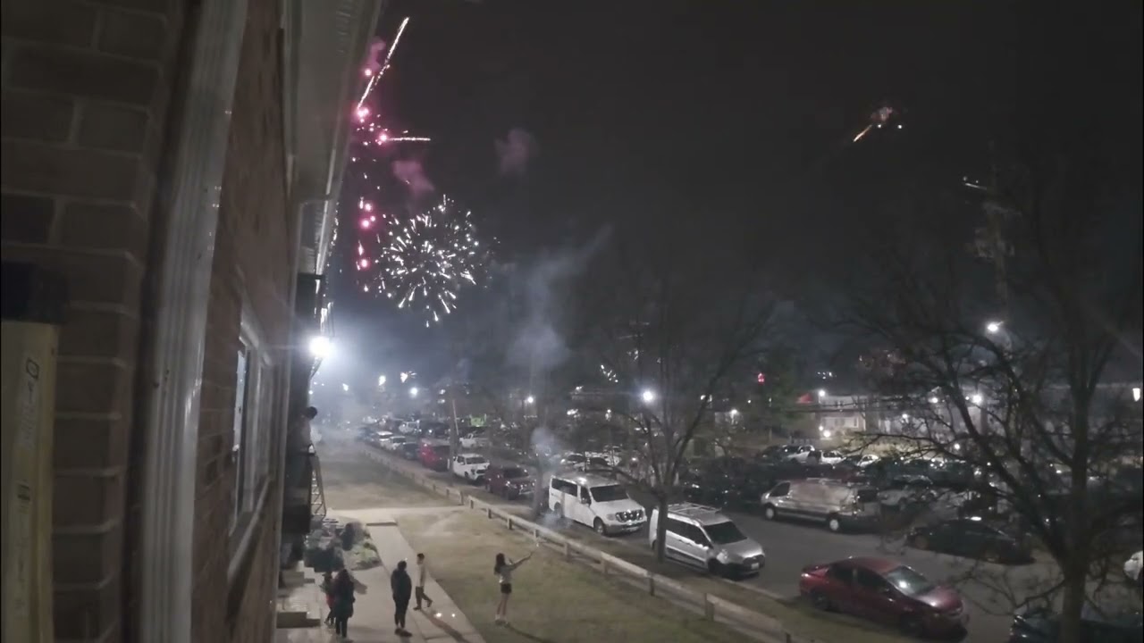 Neighborhood Fireworks Displays Light Up the Sky #shorts