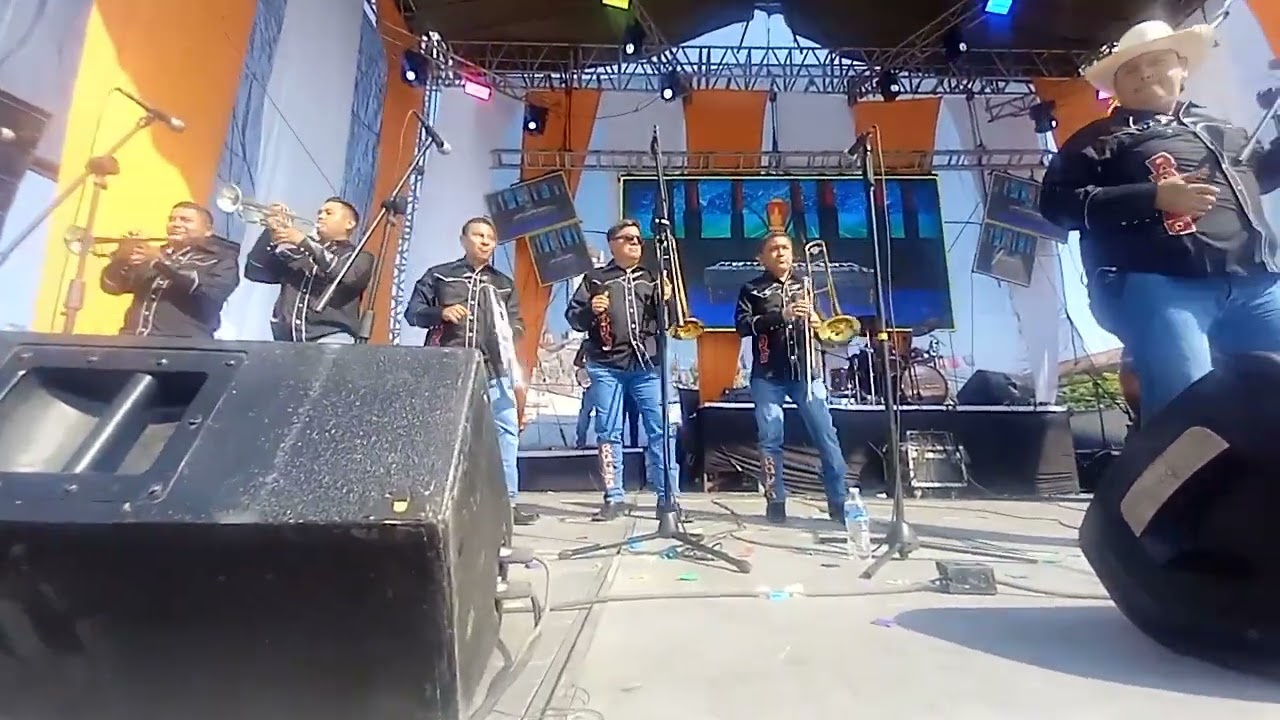 Banda Rodeo de Morelos en la feria de Tonatico 2025.