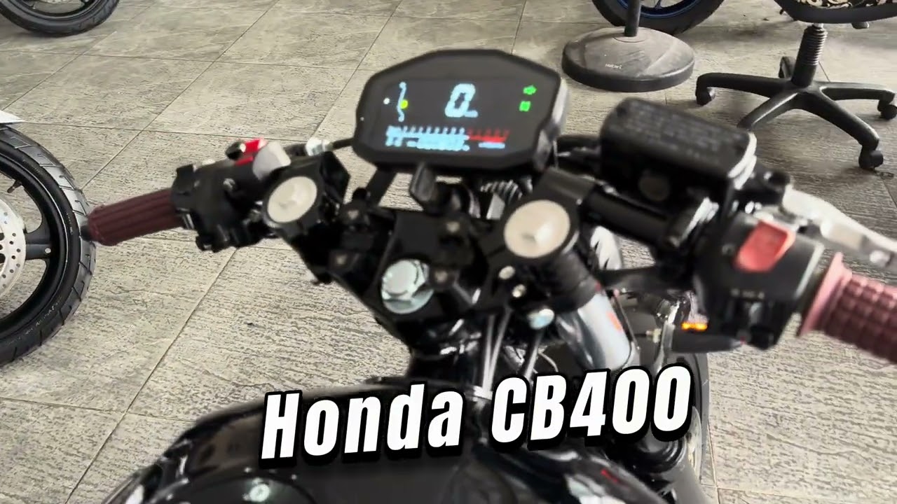ស្តាប់សម្លេងHonda CB400