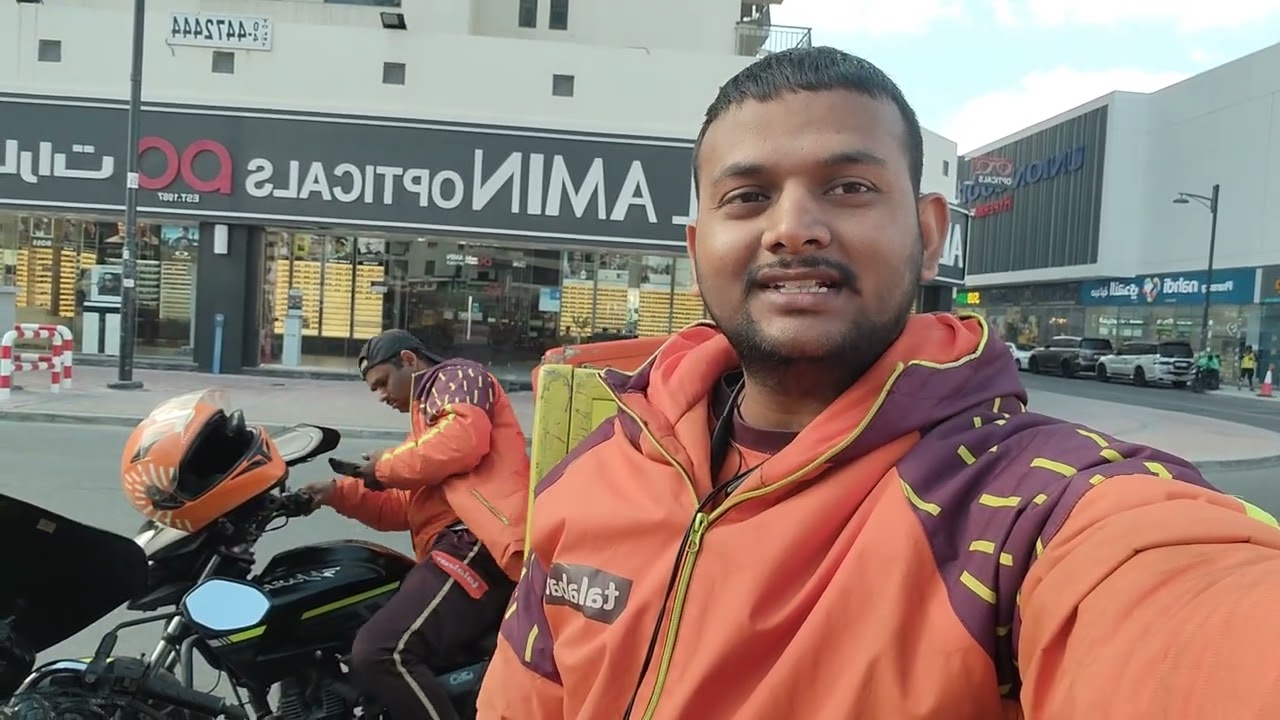 #dubai🇦🇪bike rider me ane ke liye kitani age honi chahiye kya realty ✅ hai