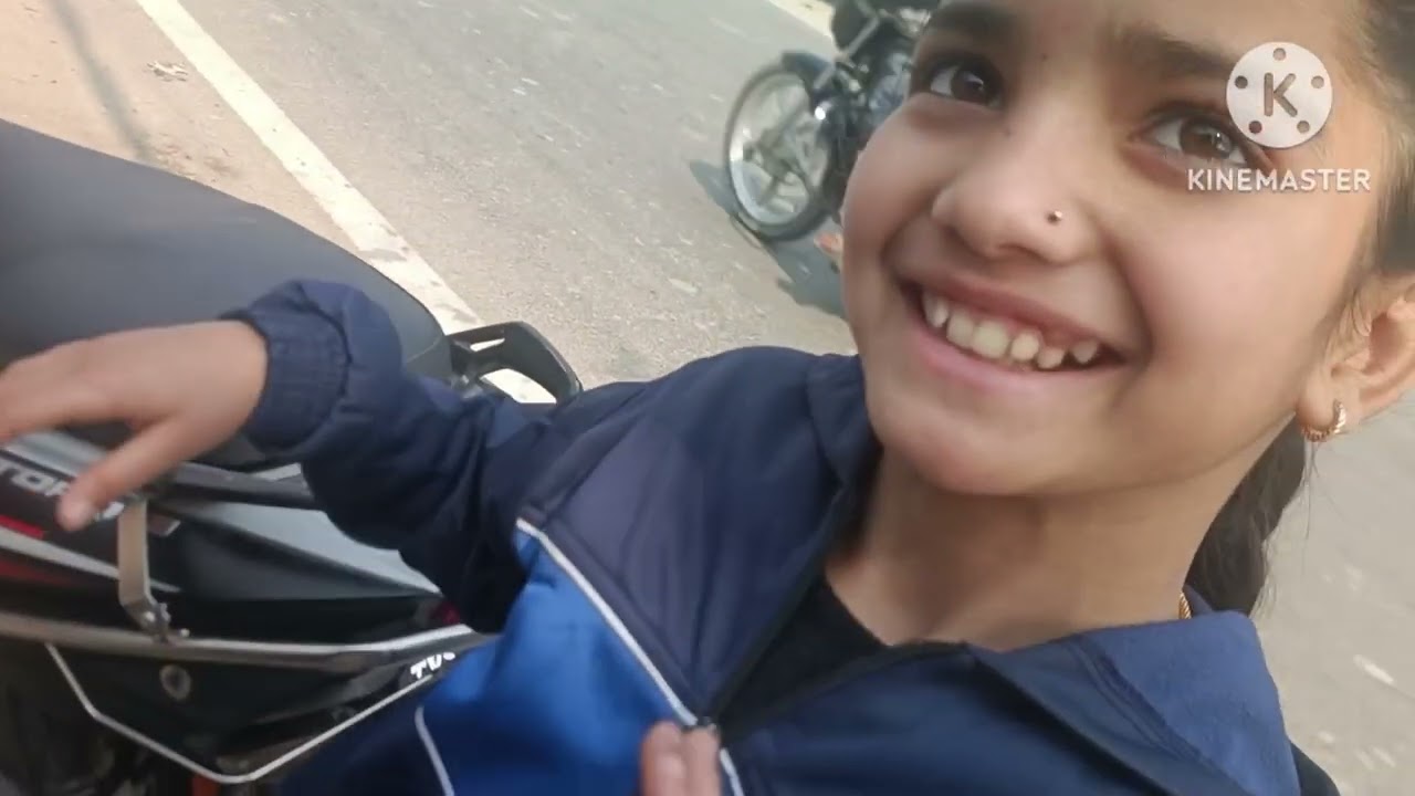 School  jaana bhi bahut jaruri hai🙂🙂