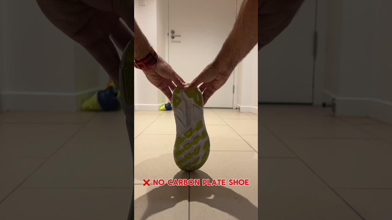 ✅ PLACA DE CARBONO 🆚 ❌ SIN PLACA DECARBONO | #shorts #running #shoes