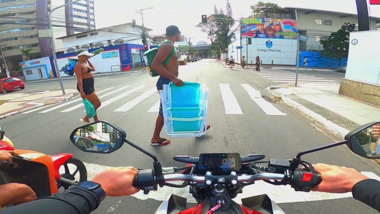 Riding a motorcycle from Praia to Cobilândia in Vila Velha, Espírito Santo, Brazil