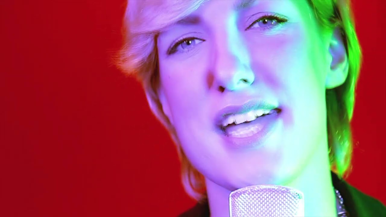 Hanni B – Say Aha (Santigold cover)