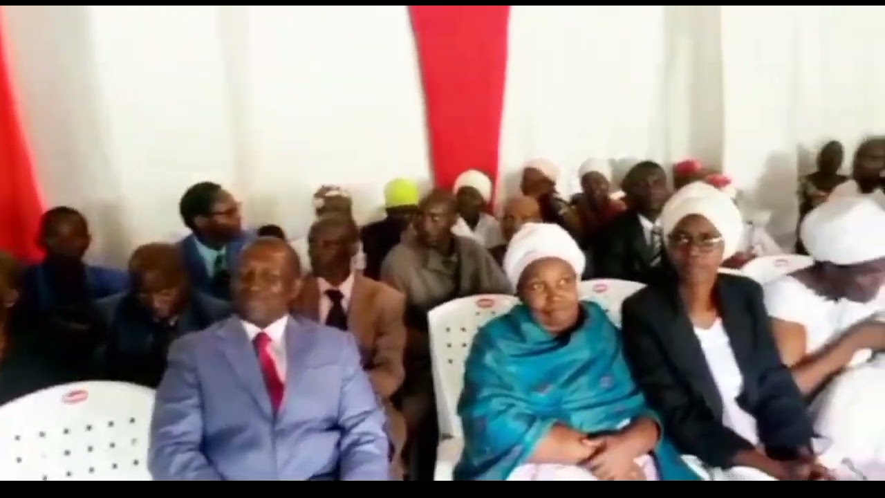 AMAMUKO Y'ISHENGERO RYA PENTECÔTE UEPEBU RIRONGOWE N'UMUHEREZI PHILIPPE NDAYISHIMIYE
