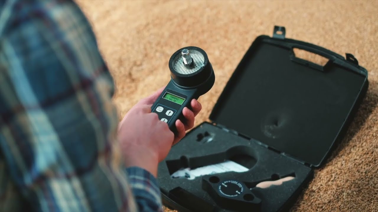 Farmpro - Pocket sized grain moisture meter