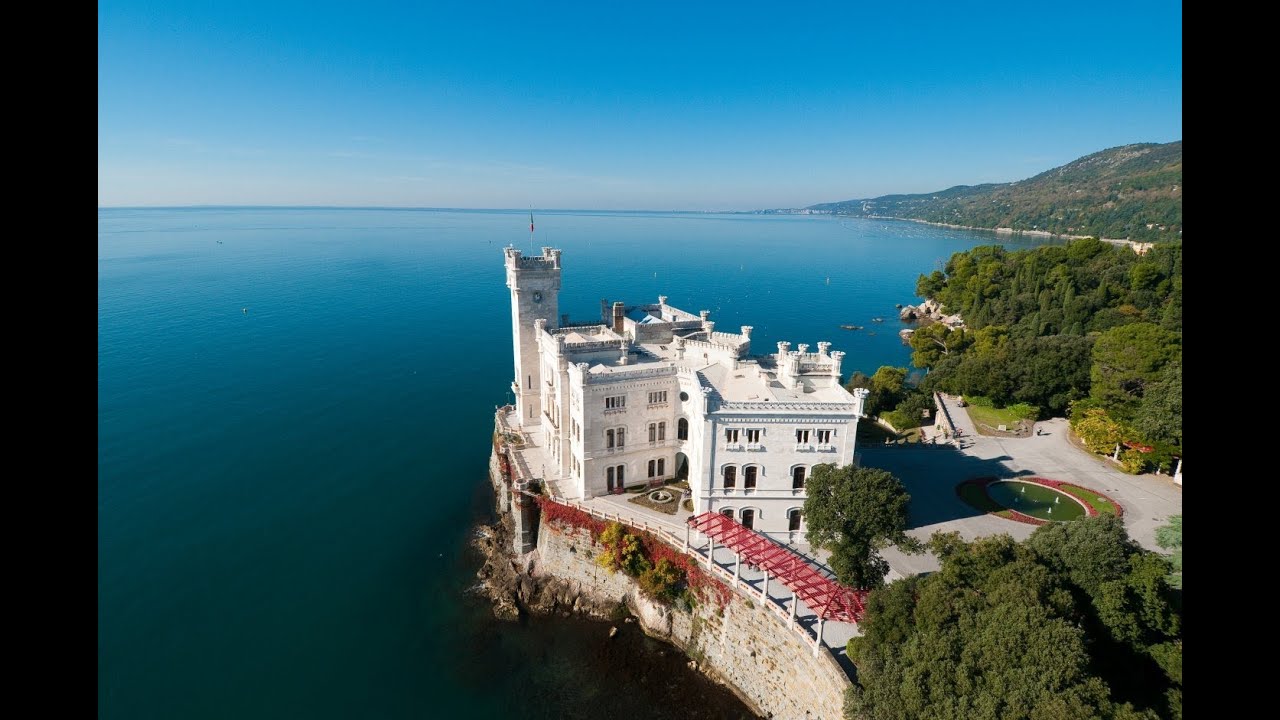 Italia da amare: Il castello di Miramare a Trieste e la tragica storia degli Asburgo.