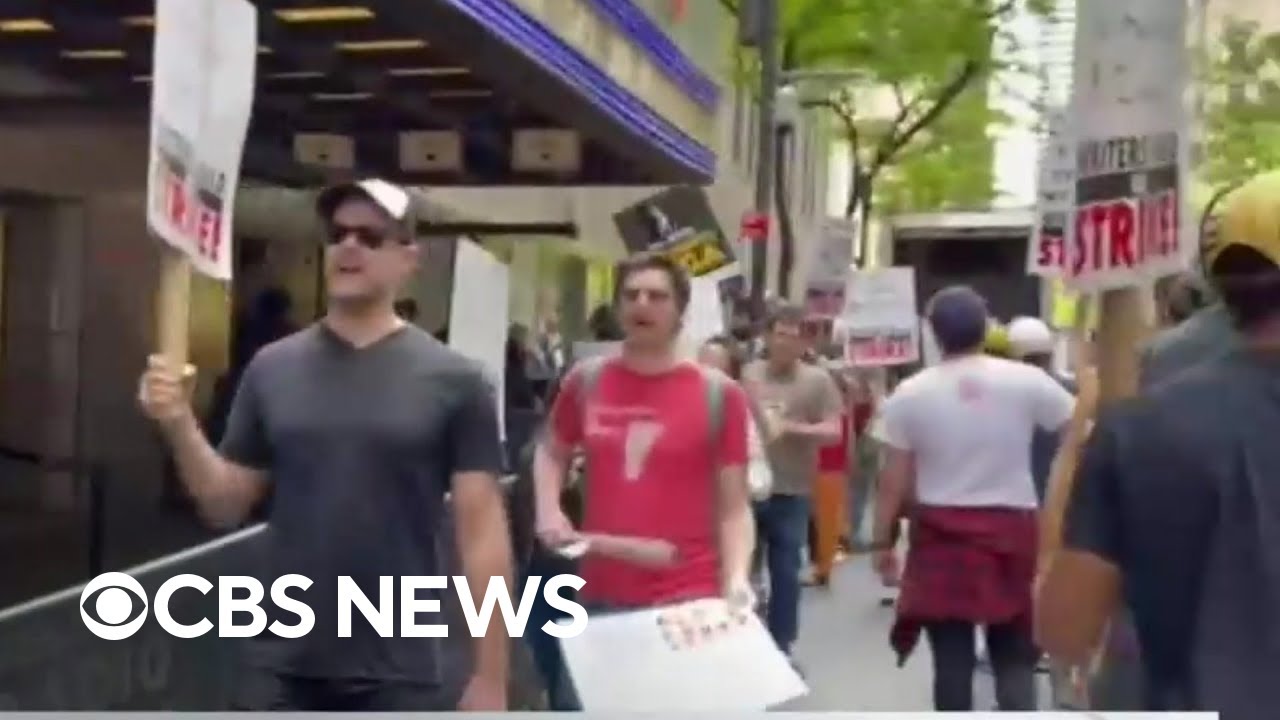 Writers Guild of America says it won't picket the Tony Awards show
