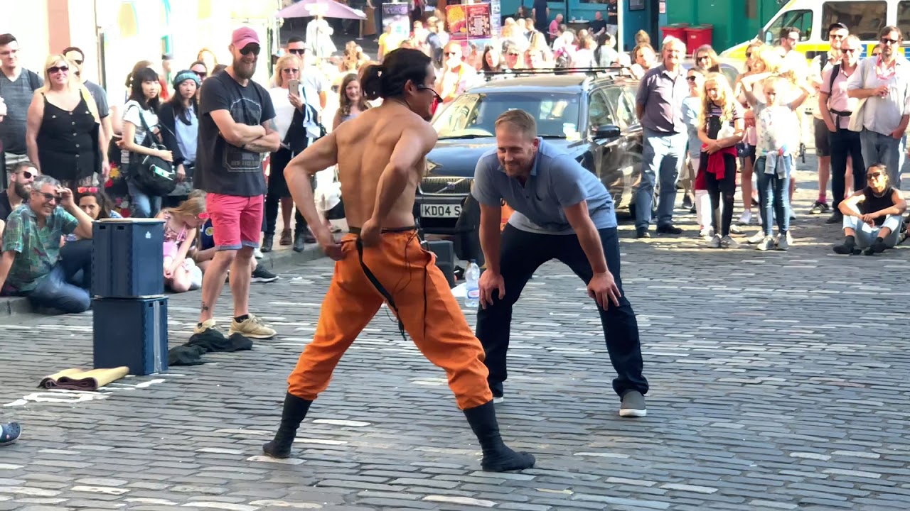HERO SAN SHOW (Edinburgh Fringe Festival 2019) Street Performer