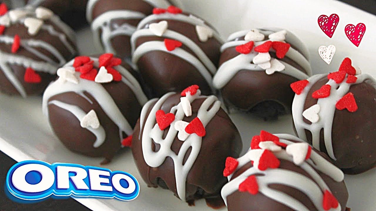Postre Fácil SIN HORNO! | Bolitas de Oreo | RebeO