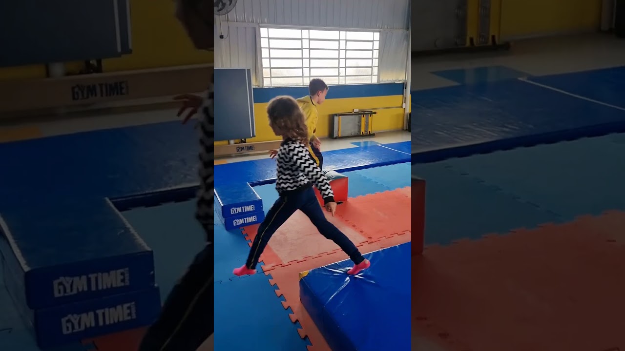 Circuito de Pakour . #educaçãofísica #brincadeiras #brincar #pakor