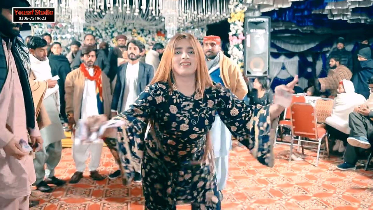 Husna Malik New Dance Saraiki Song Fashion Studio Dance 