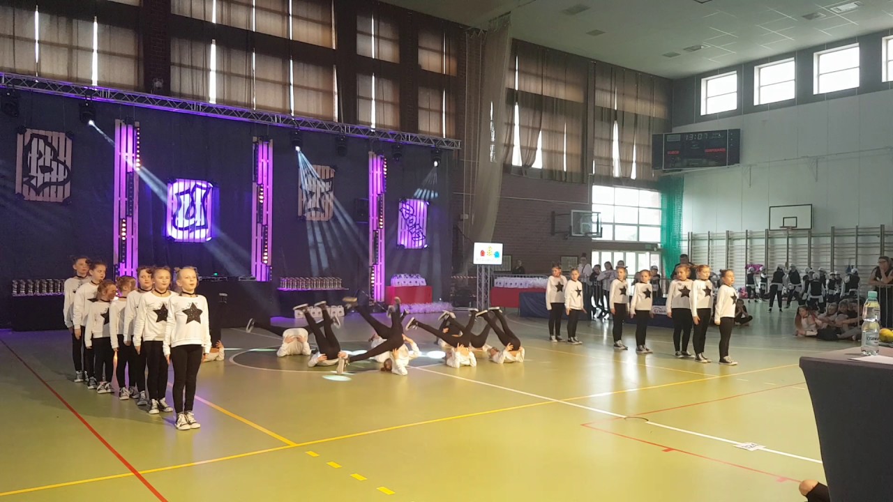 SuperStars formacja do lat 11 BUT 2017