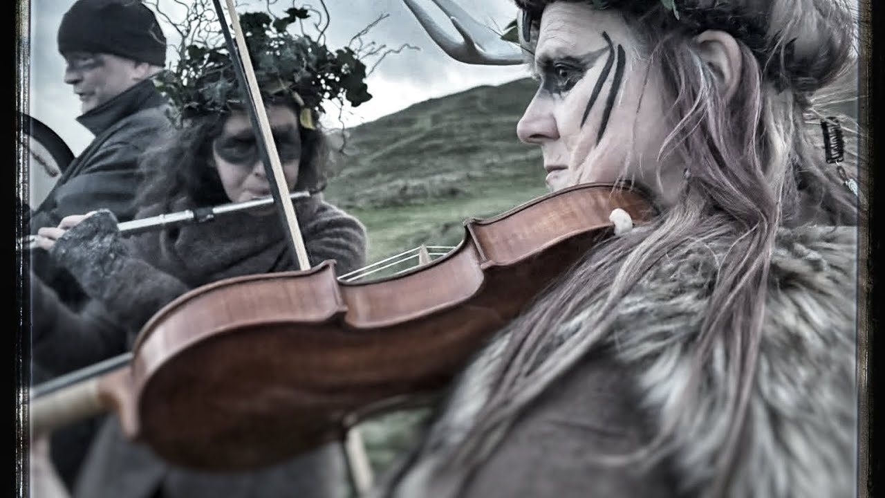 The Gael by the Hawthorn & Hare Morris Band . Winter Solstice 20.12.25