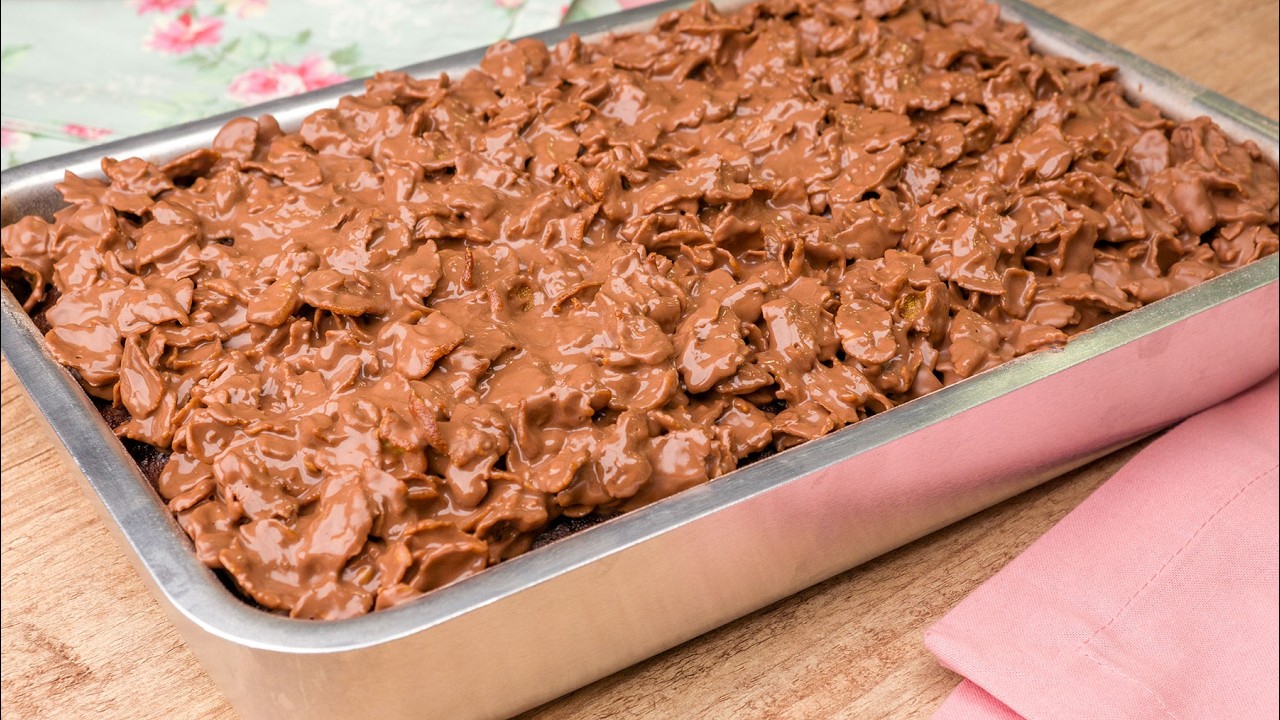 BOLO DE CHOCOLATE CROCANTE O SUCESSO DO MOMENTO CRUNCH CAKE RECEITA VIRAL | Cook'n Enjoy 1678